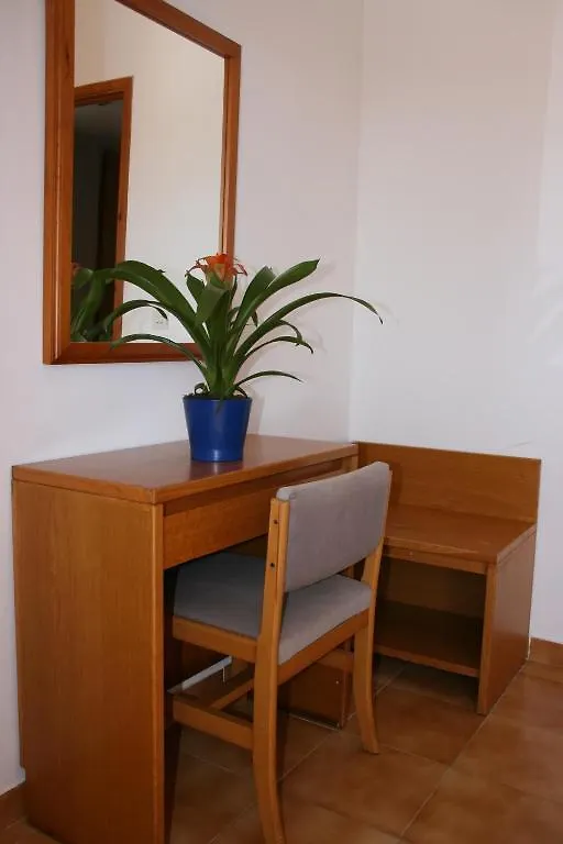 דירה קניאמל Apartamentos S'Olivera