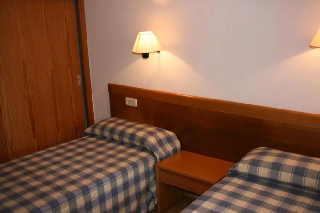 Daire Apartamentos S'Olivera Canyamel  İspanya